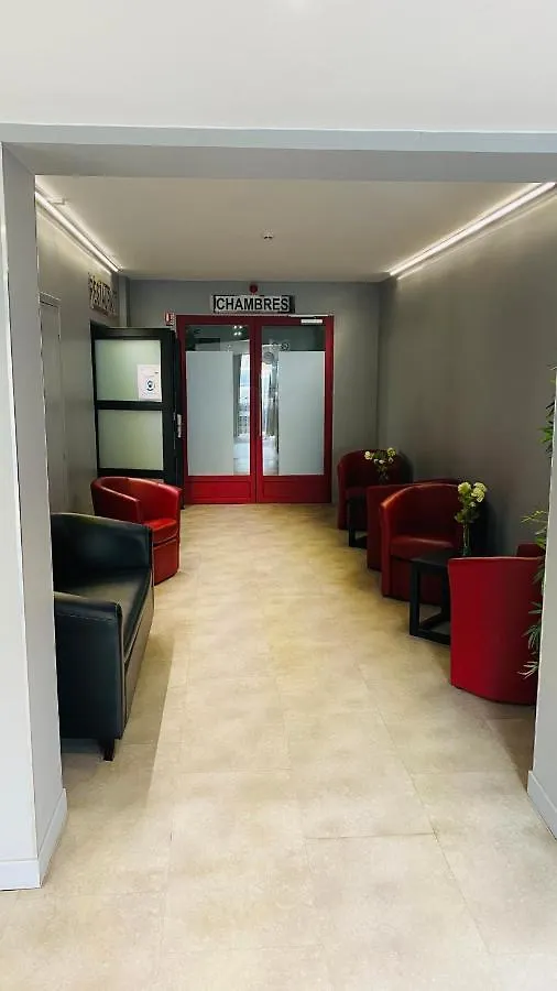 Hotel Martinez Grenay 2*,